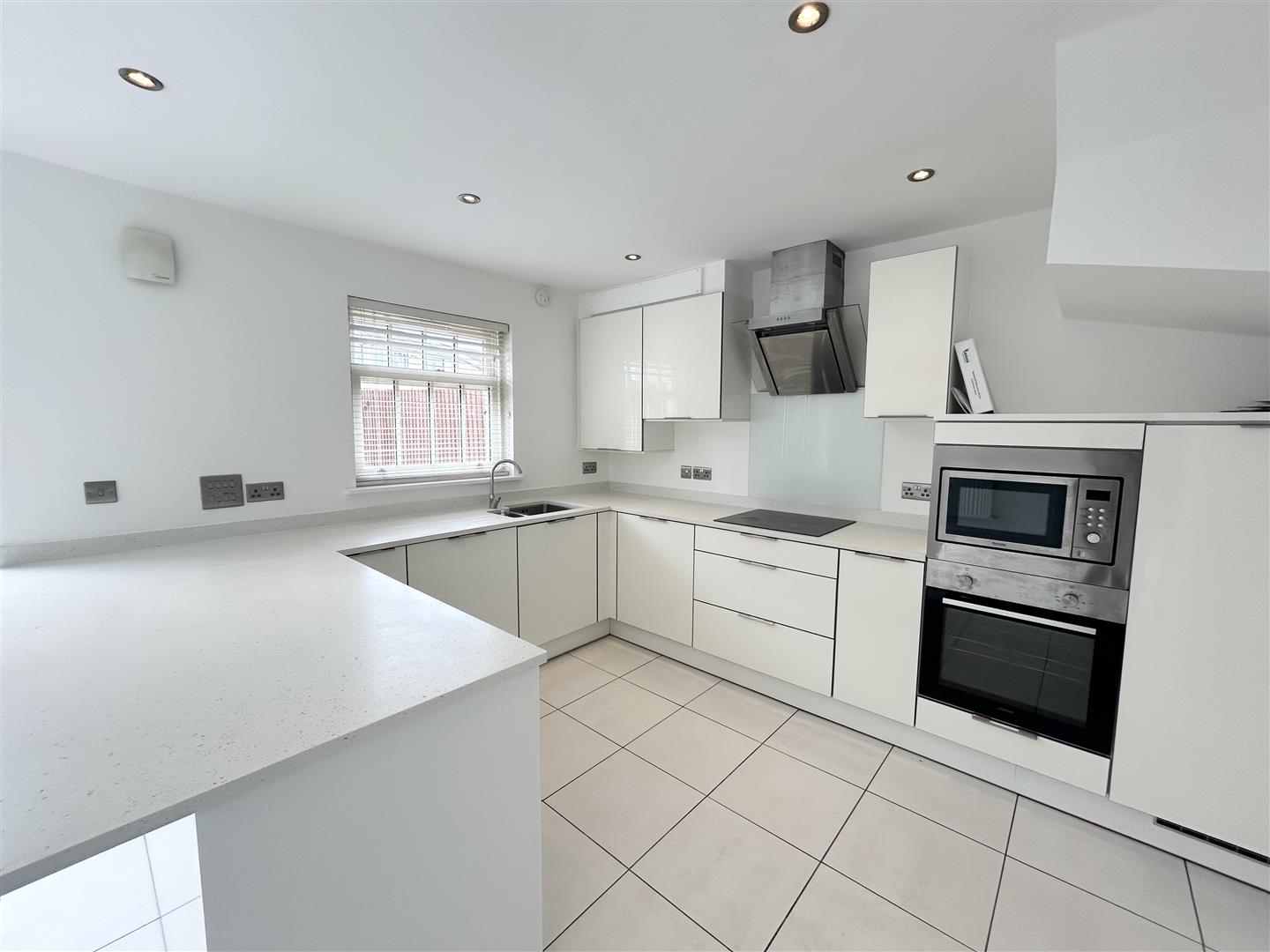 St Davids Court, Laleston, Bridgend, Bridgend County Borough, CF32 0HL.